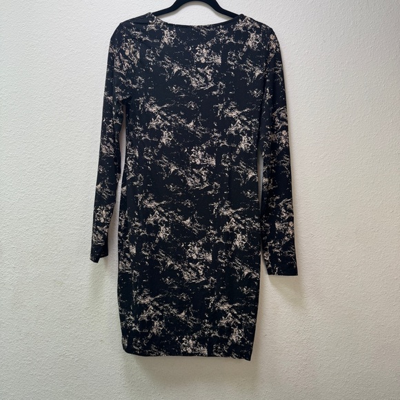 H&M Black Long Sleeve Sheath Dress - Picture 2 of 5